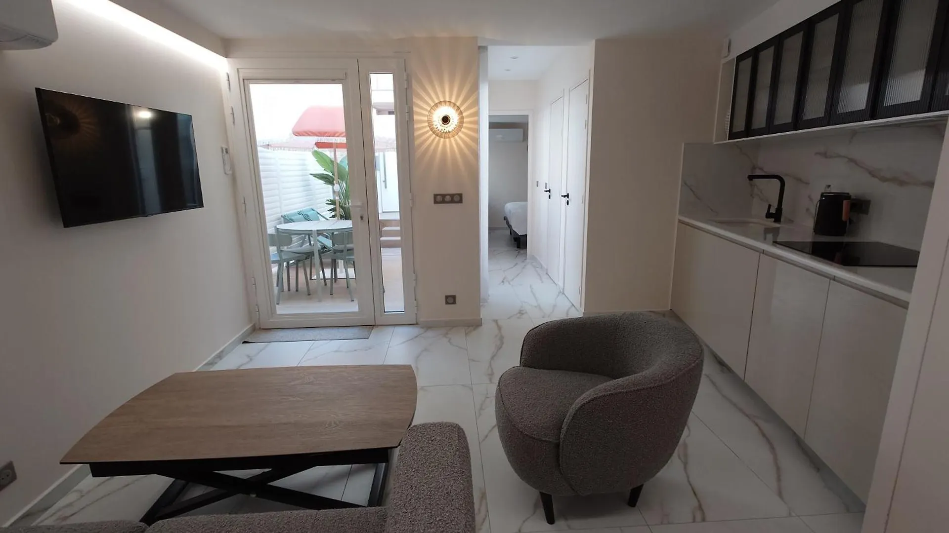 Club Inn Appartement Nice 0*,  France