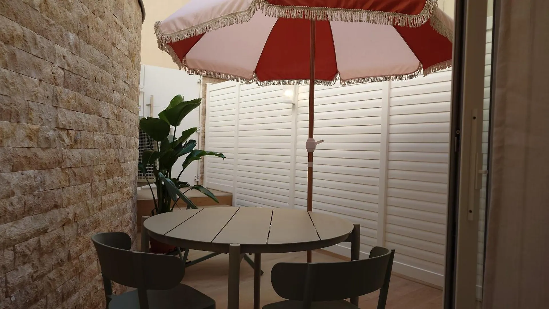 Club Inn Appartement Nizza Francia